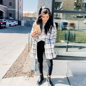 Meet your Posher, Idalia